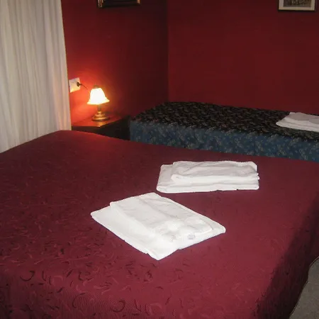 Hotel Ferraro 2*