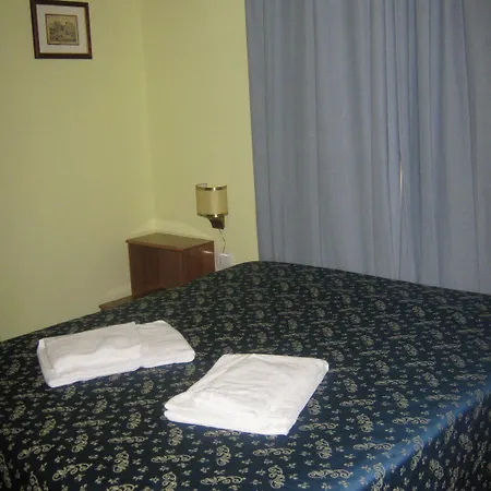 Ferraro Hotel 2*