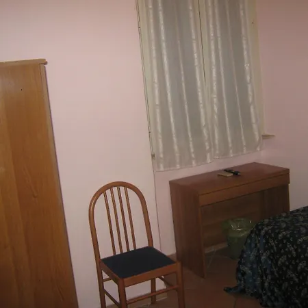 Hotel Ferraro 2*
