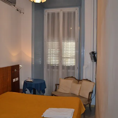 페라로 호텔 로마