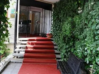 Ferraro Hotell