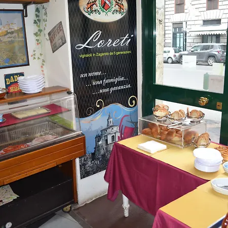Hotel Ferraro 2*